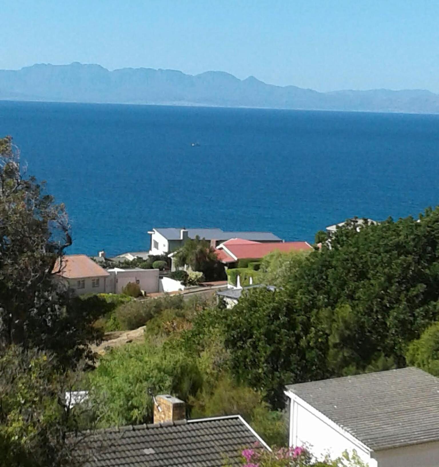 Froggy Bay Is The Best All The Way! Simon's Town Exterior photo